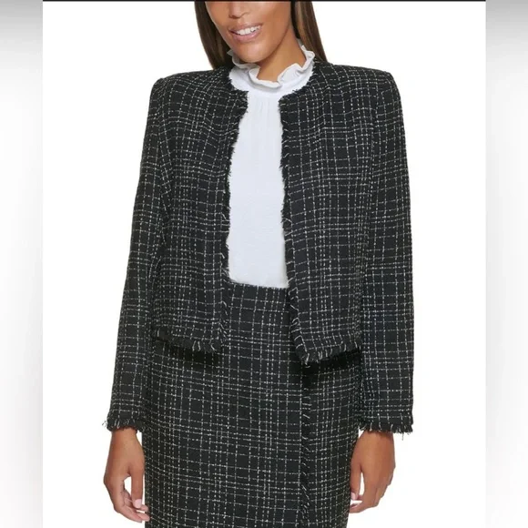 Calvin Klein PETITES WOOL BLEND TWEED OPEN.
FRONT BLAZER - Picture 1 of 2